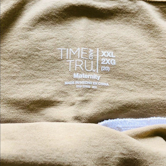 3xl White Maternity Jean Jacket & Maternity Shorts - Picture 8 of 16